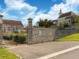 Charming Stay in Molesme