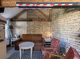 Charming Stay in Molesme