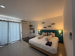 Five Loaves Beds Patong