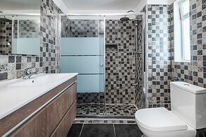 1BR Apartment with Pool at Lago Azul