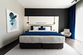 HOTEL BONVIE
