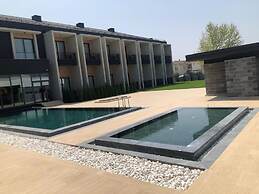HOTEL BONVIE