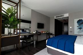 HOTEL BONVIE