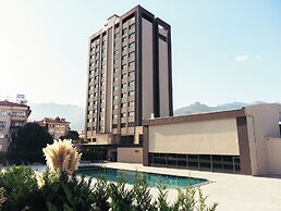 THE EMPORIA HOTEL