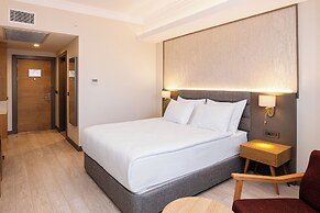 THE EMPORIA HOTEL