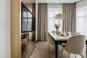 Millou by StayLab
