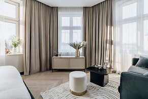 Millou by StayLab