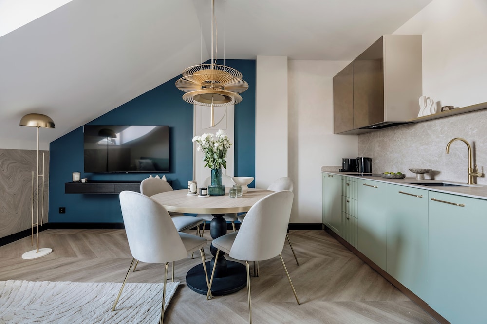 Millou by StayLab
