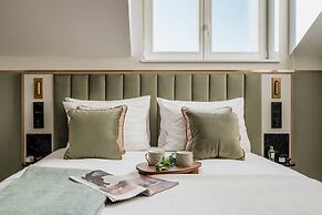 Millou by StayLab