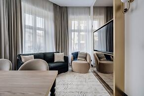 Millou by StayLab