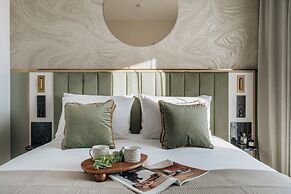 Millou by StayLab