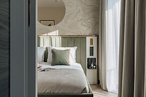 Millou by StayLab