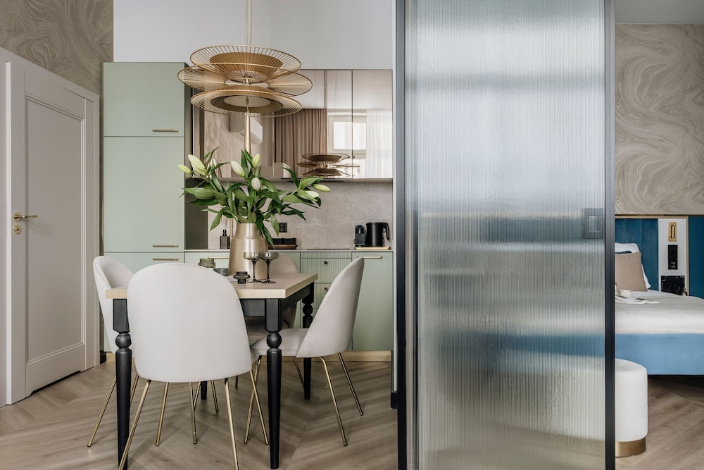 Millou by StayLab
