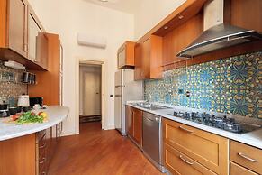 Pantheon Apartments