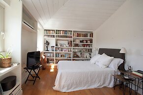 Campo De' Fiori Apartments