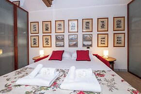 Campo De' Fiori Apartments