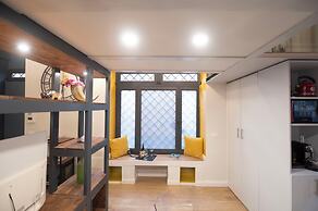 Colorful Design Loft Near Villa Pamphili 