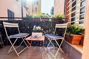 Colosseum 2Br Elegance And Charm 