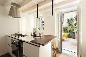 Via Giulia Apartments