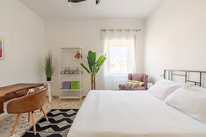 Luminous Family Apt With Balcony By St Peter'S 