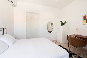 Luminous Family Apt With Balcony By St Peter'S 