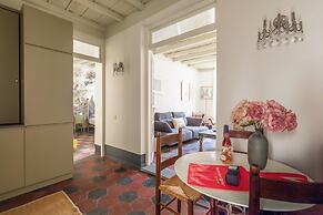 Monti  Apartments