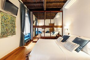 Monti  Apartments