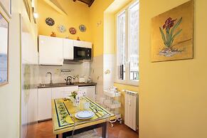 Monti  Apartments