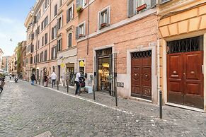 Monti  Apartments