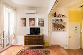 Monti  Apartments