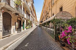 Spanish Steps Apartments