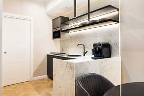 Spanish Steps Apartments