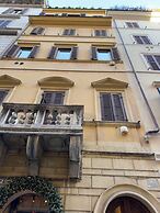 Spanish Steps Apartments