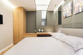 Spanish Steps Apartments
