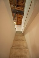 Spanish Steps Apartments