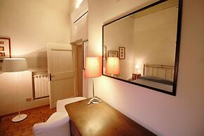Via Giulia Wonderful Apartment 
