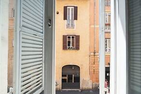Via Dei Banchi Vecchi Apartments