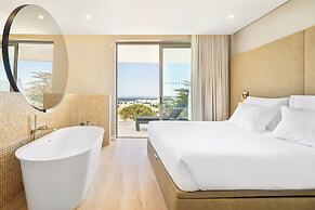Castelo Suites Hotel