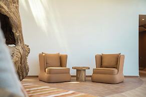 Castelo Suites Hotel