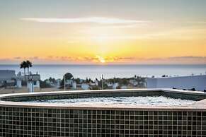 Castelo Suites Hotel