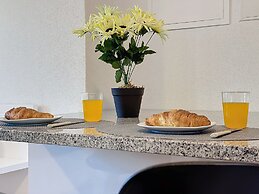Sweet Home Madeira D by Atlantic Holiday