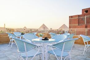 Crown Pyramids View Hotel
