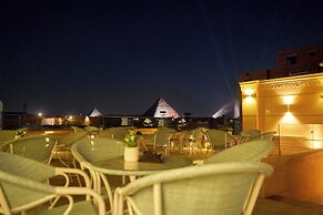 Crown Pyramids View Hotel
