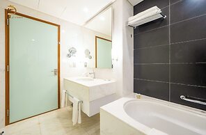 Paradise View Holiday Homes L.L.C.
