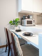 Paradise View Holiday Homes L.L.C.