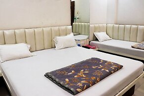 Hotel Gayatri Palace
