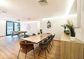 Next'House - Business Boulevard Hostel