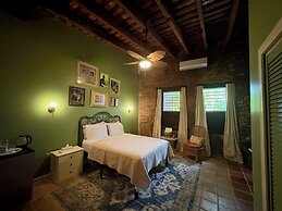 Hotel 1829