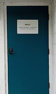 Hotel Wolfe Island