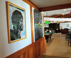 Hotel Wolfe Island
